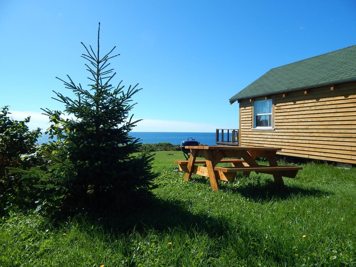 Les Chalets Brise-De-Mer Sainte-Therese-de-Gaspe Екстер'єр фото